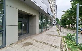 Apartments Odra Tower Wrocław by Renters